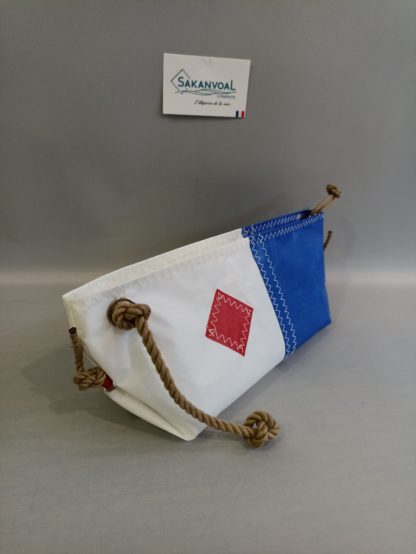 BERMUDES SKV bleu marine et blanc