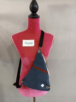 SOLENT bleu bv rouge sac banane voile ventrale